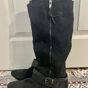🔥 Aldo Suede Black Boots